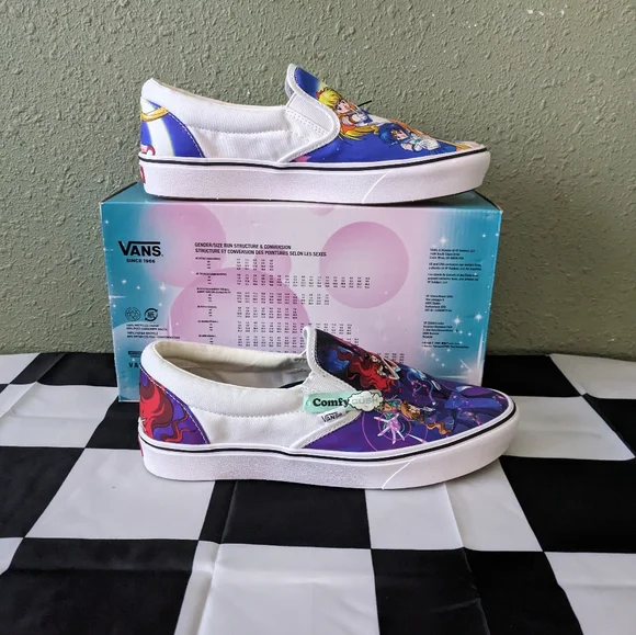 Vans ComfyCush Slip On Men 10.5 Sailor Moon Pretty Guardians Multicolor 072024 - Picture 3 of 12